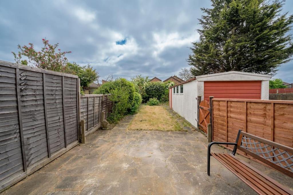 해로우 Lux 3Bed Near Wembley With Parking By Oceana Group - Sleeps 8 아파트 외부 사진