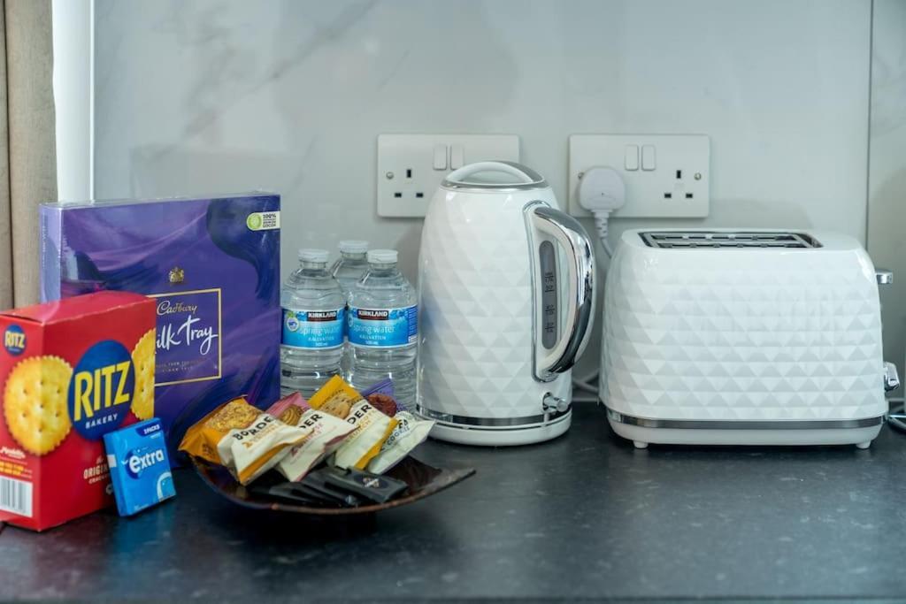 해로우 Lux 3Bed Near Wembley With Parking By Oceana Group - Sleeps 8 아파트 외부 사진